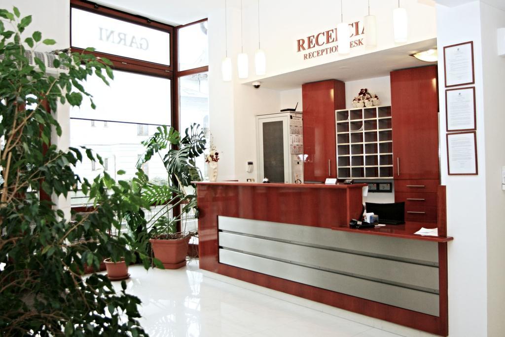 Garni Hotel Praha Trenčianske Teplice Extérieur photo