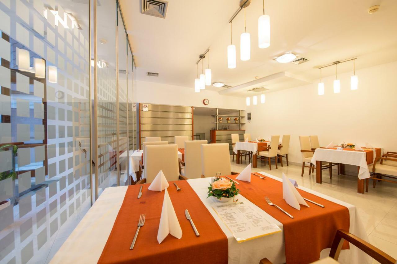 Garni Hotel Praha Trenčianske Teplice Extérieur photo